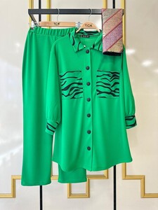  - FEHSA ZEBRA YAKA VE CEPLİ İKİLİ TAKIM A5-5-1462-54-BENETTON