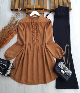  - GUSA FIRFIRLI DÜĞMELİ SALAŞ KETEN TUNİK B10-5-5314-43-CAMEL