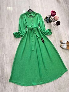  - HOQA YAKALI YARIM DÜĞMELİ KETEN ELBİSE B4-1-2229-54-BENETTON