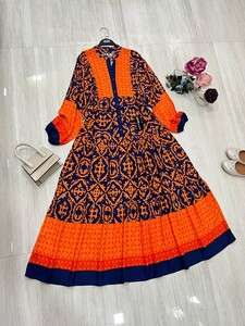  - MEZGA DESENLİ YARIM DÜĞMELİ HAKİM YAKA SALAŞ ELBİSE C2-2278-15-ORANJ