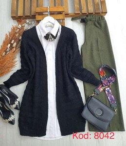 - MUGA KABARTMALI TRİKO HIRKA B8-1-8042-01-SİYAH