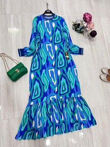 RİBANALI BATIK DESENLİ SALAŞ VİSKON ELBİSE B7-4-2285-07-YEŞİL - Thumbnail