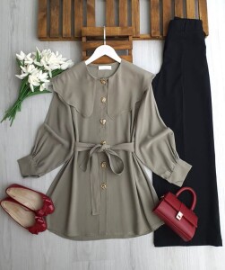 ULBIS BEBE YAKA ÇEŞİTLİ DÜĞMELİ KEMERLİ DİAGONAL CUPRA TUNİK KAP B2-1-5694-09-HAKİ - 